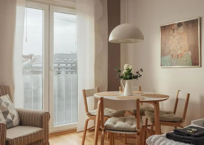 Apartamento Modern In Prime Location