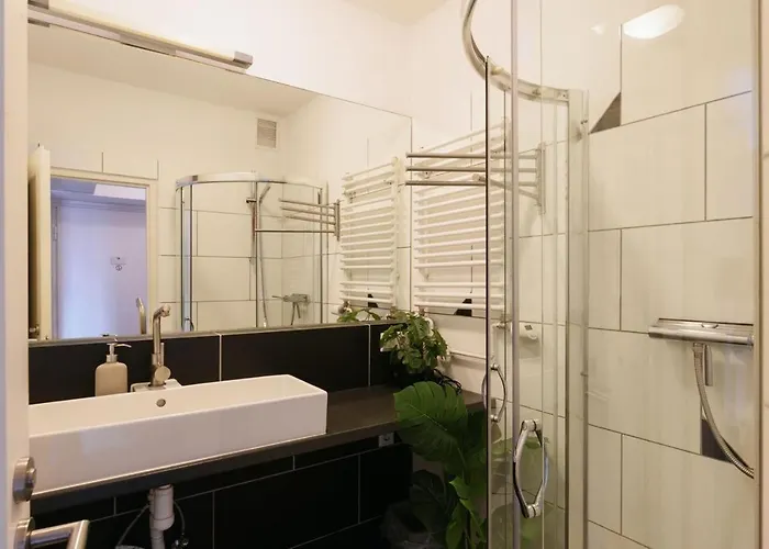 Apartamento Modern In Prime Location *