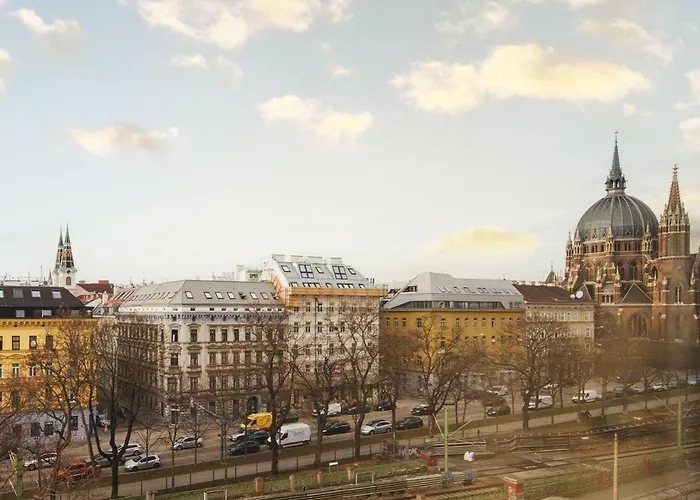 Modern In Prime Location * Viena